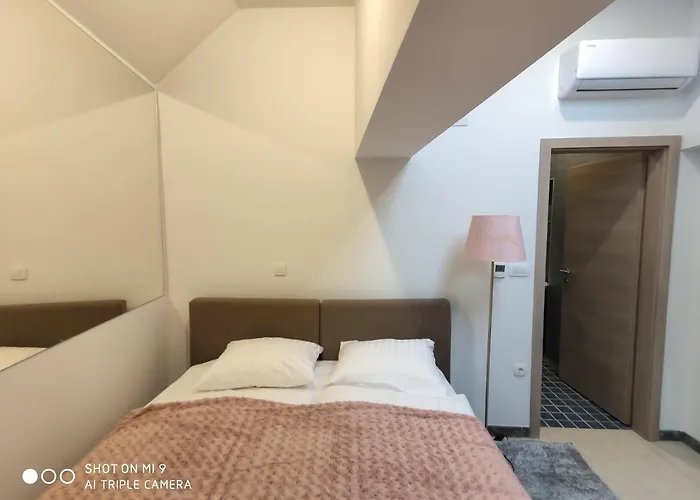 Aparthotel Cross Street 4