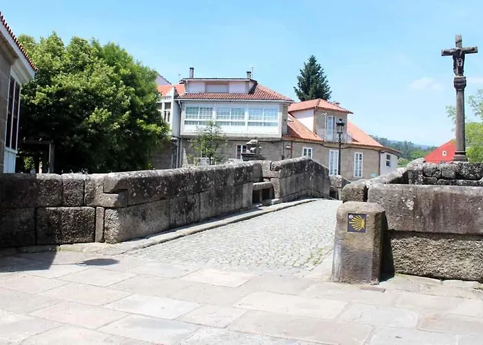 A Casa Do Latoneiro